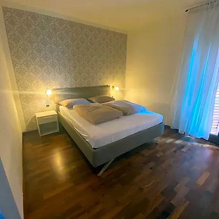 Hotel Pifferi Malcesine